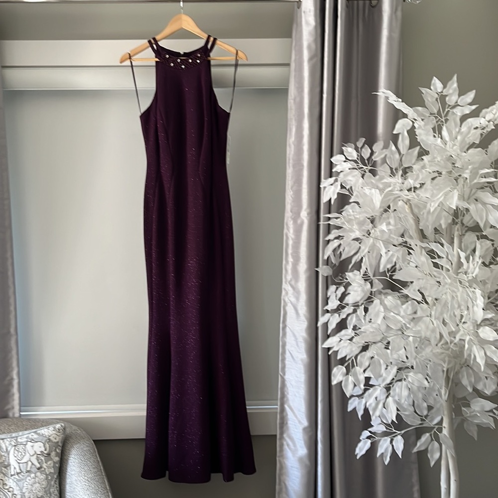 Size 4 NWT Glitter, sparkly with beaded neckline halter gown